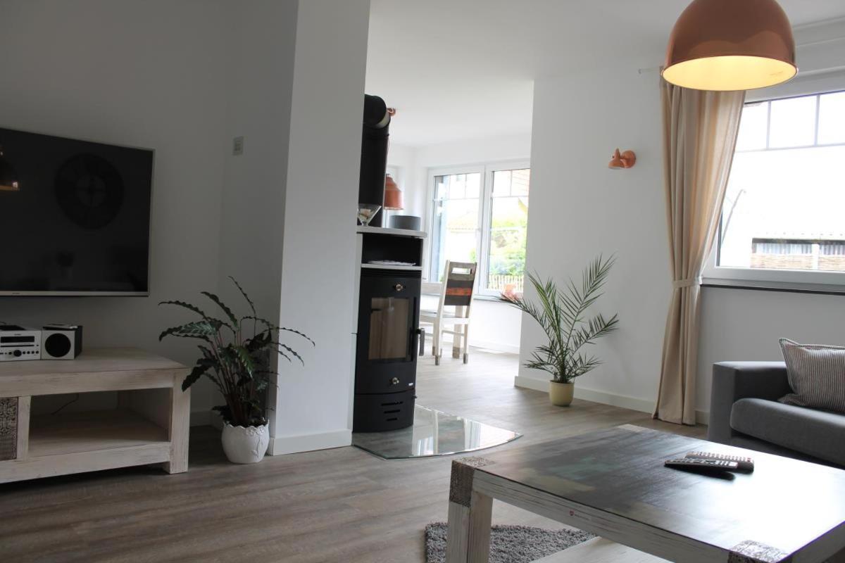 Ferienhaus Finja In Born Bagian luar foto